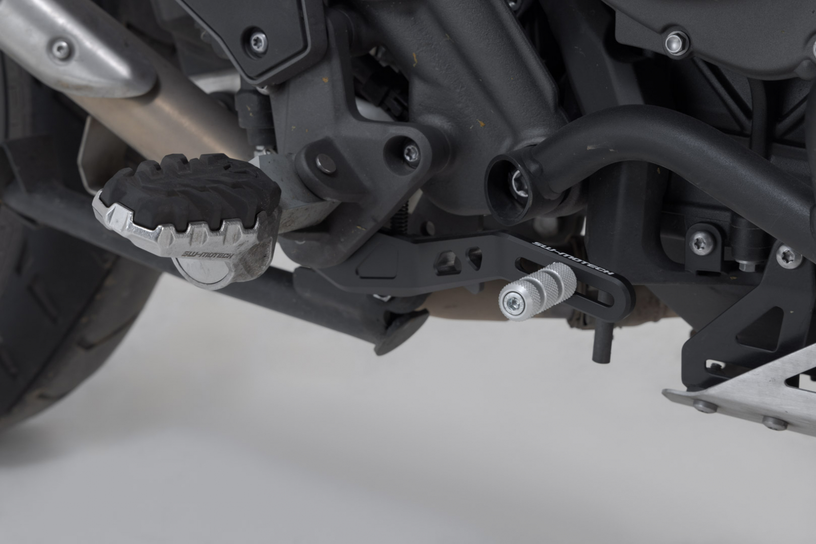 Pedala Frana Triumph Tiger 1200 (17-). Sw-Motech [1]