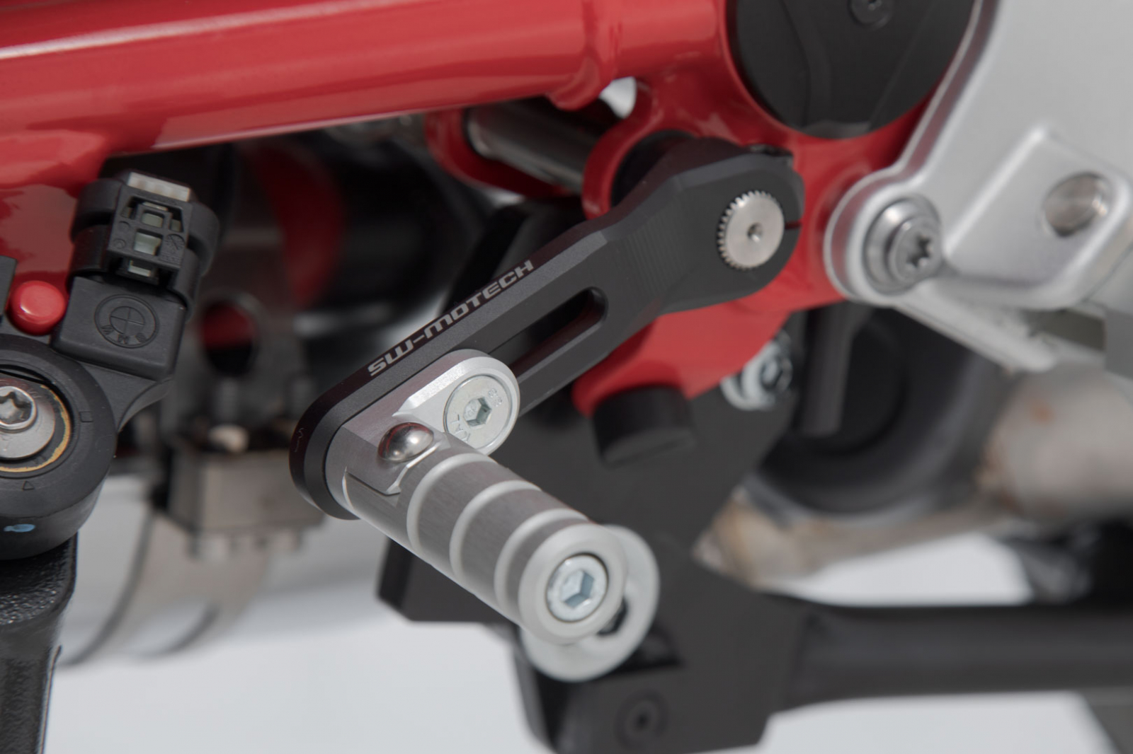 Pedala schimbator viteza Reglabil BMW R nineT (14-) / Scrambler, Pure, GS (16-) Sw-Motech [1]