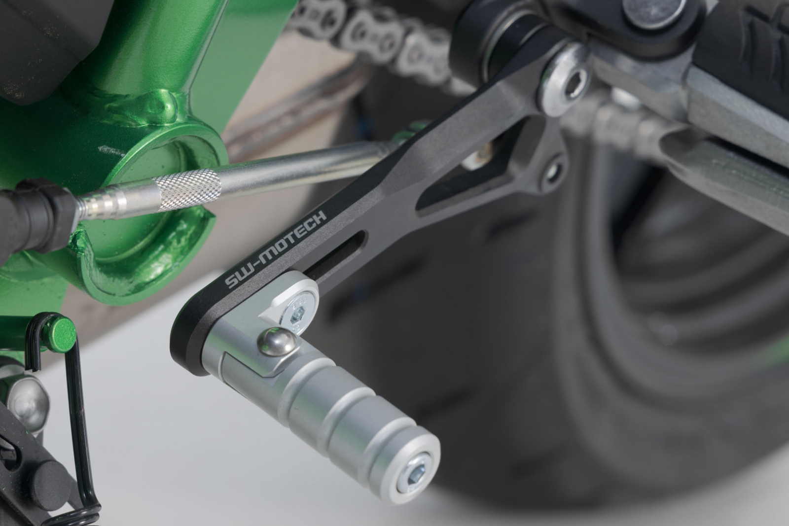 Pedala schimbator viteza Reglabil Kawasaki, BMW G 310 R (16-20) Sw-Motech [2]