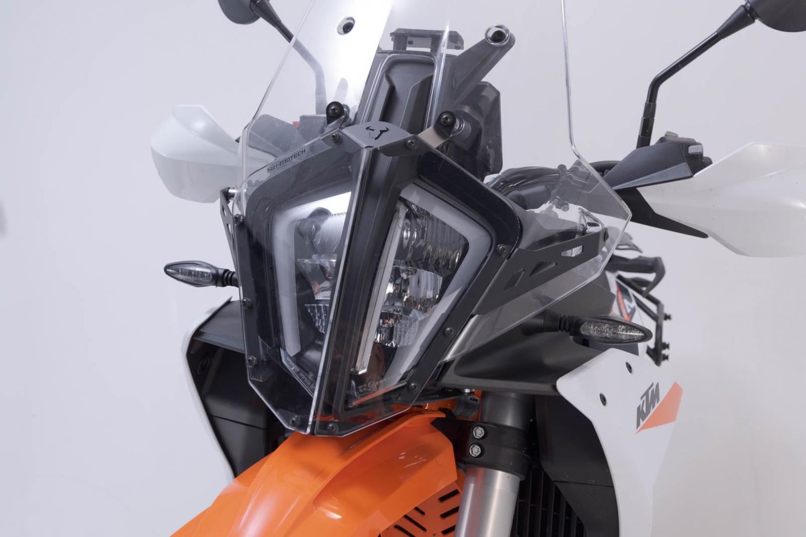 Protectie far KTM 890 Adventure R (22-). Sw-Motech [3]