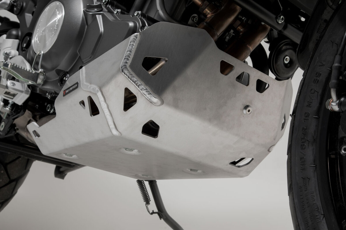 Scut motor Argintiu Benelli TRK 502 X (18-). Sw-Motech [2]