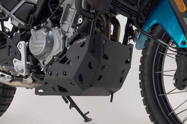 Scut motor negru CFMoto 450MT CF400-8F (23-25) SW-MOTECH [1]