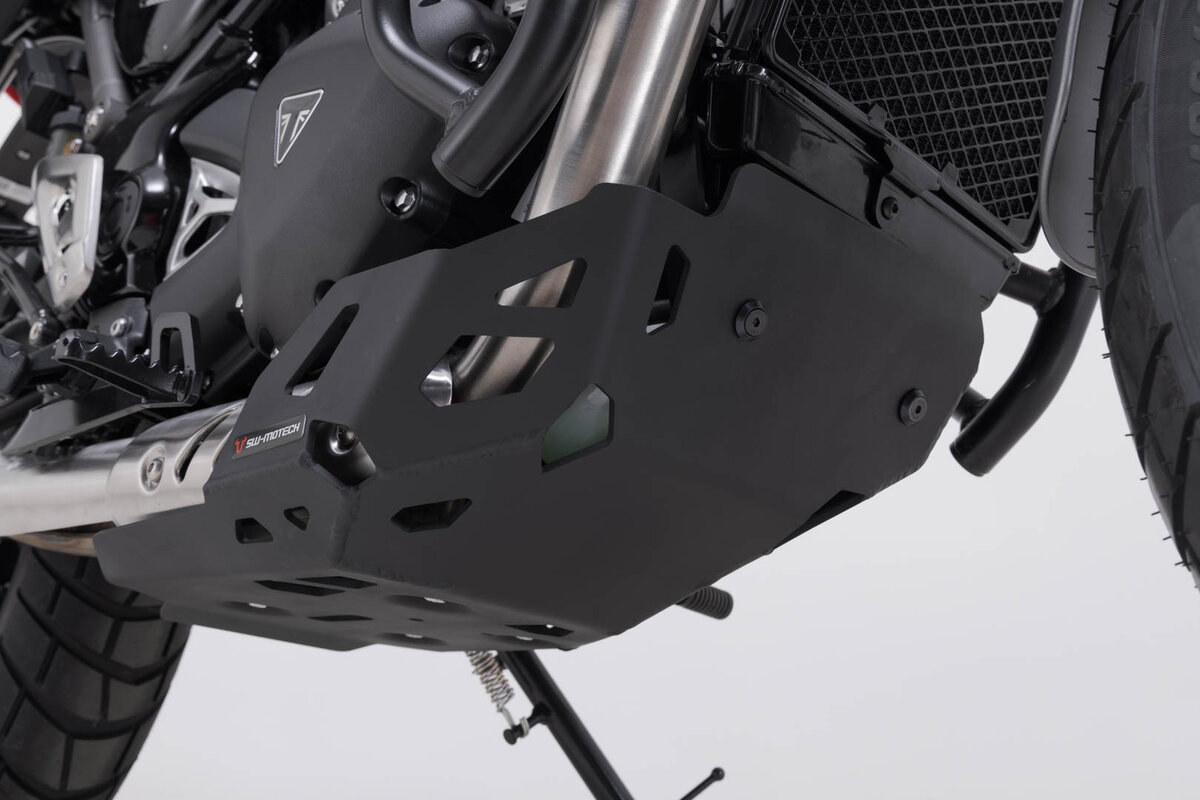 Scut motor NegruTriumph Scrambler 400 X (23-). [2]