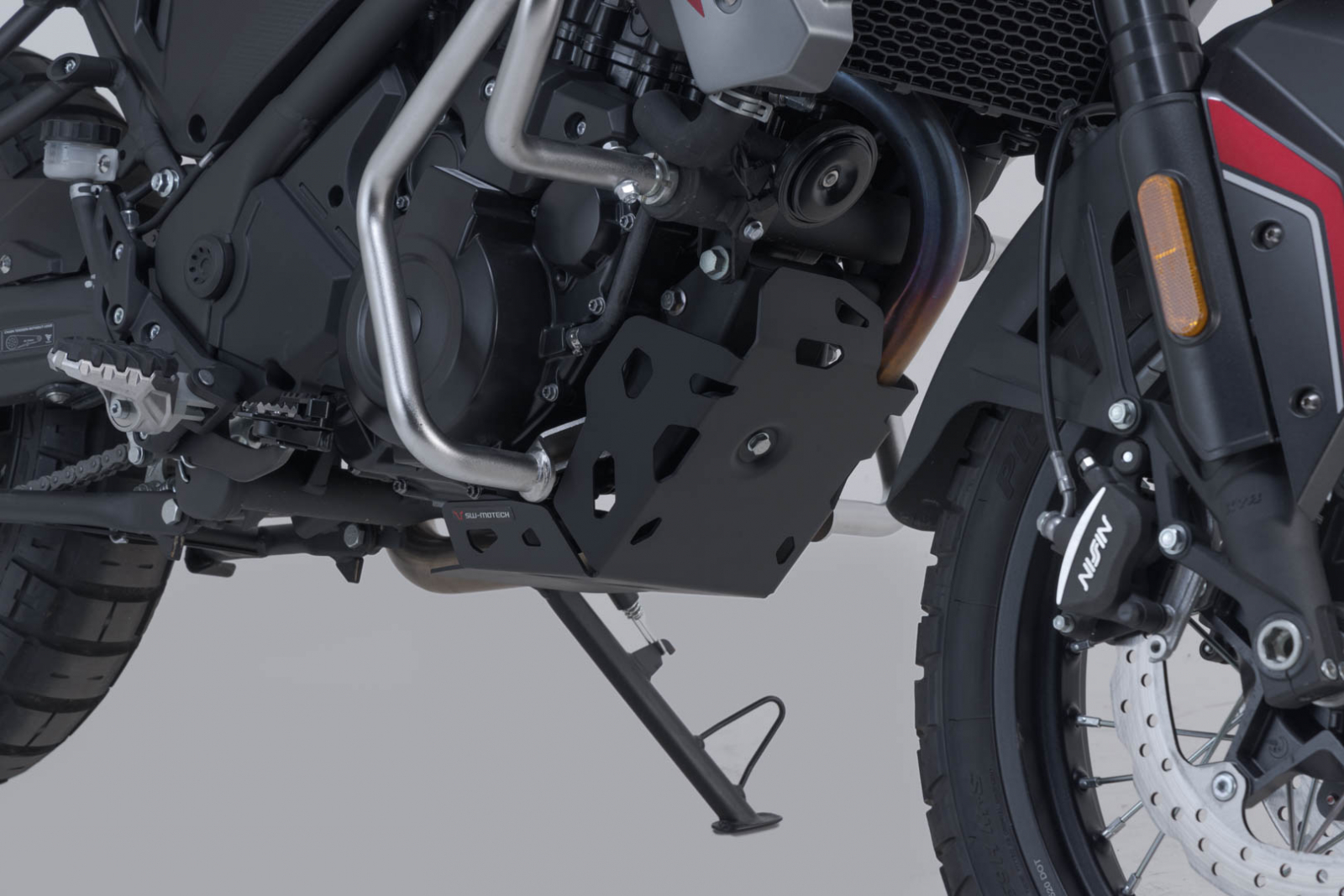 Scut motor Voge 650 DS/X (21-). Sw-Motech [1]