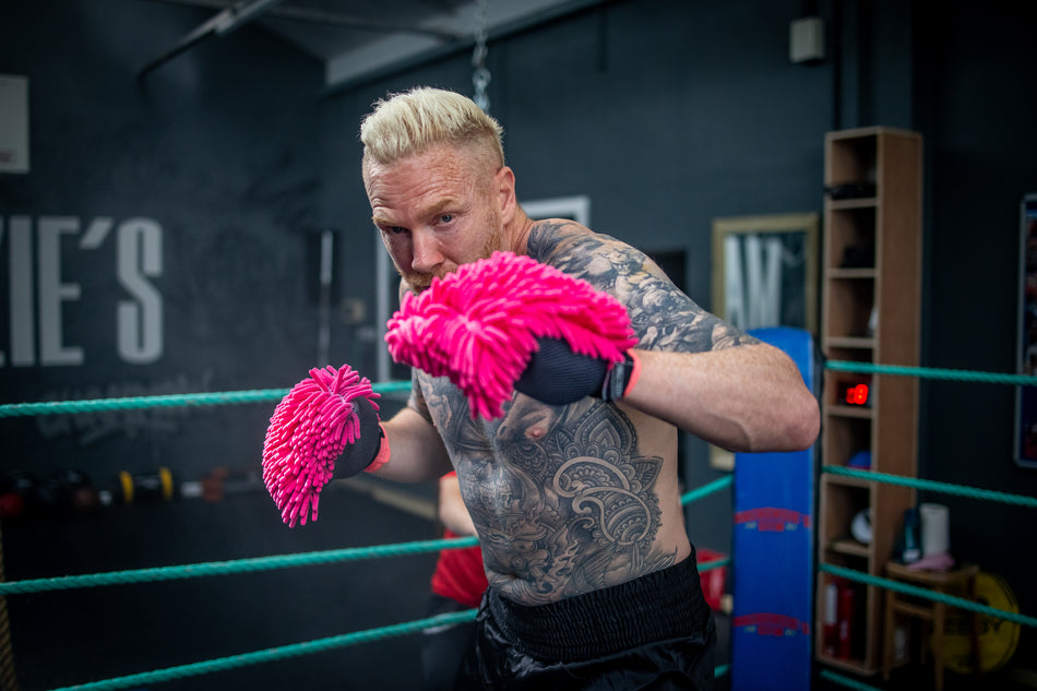 Set Manusi Curatare 2 in 1 Muc-Off Wash Mitt [4]