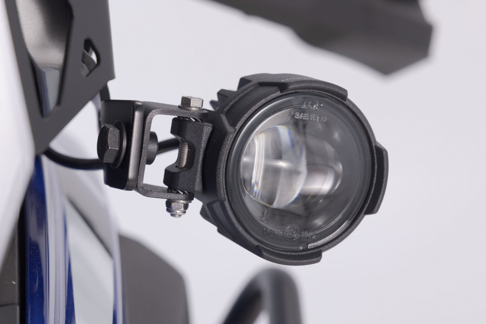 Sistem montare proiectoare ceata negru. Suzuki V-Strom 1050 (19-). [1]