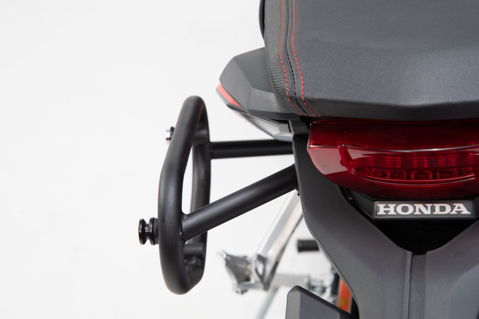 SLC side carrier stanga Honda CBR650R / CB650R (18-). [1]