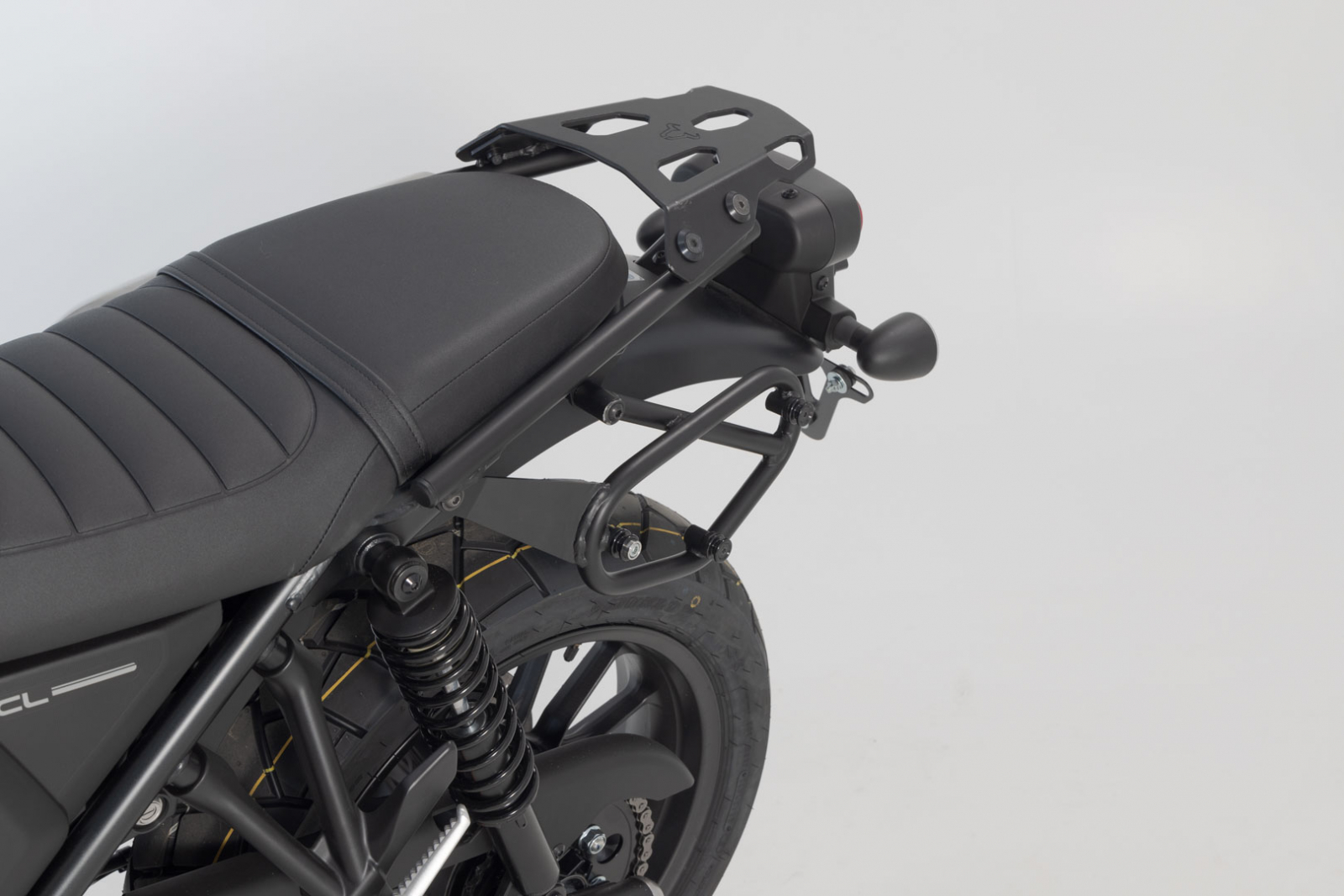 Suport geanta SLC stanga Honda CL500 (22-). [2]