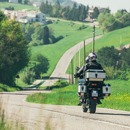 Top Case Givi Trekker Alaska Aluminiu 56 [5]