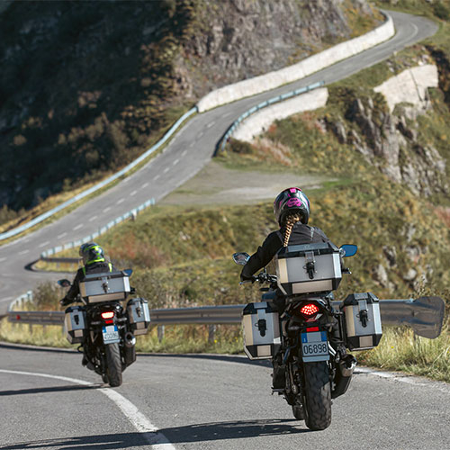 Top Case GIVI Trekker Alaska Aluminiu 44 [6]