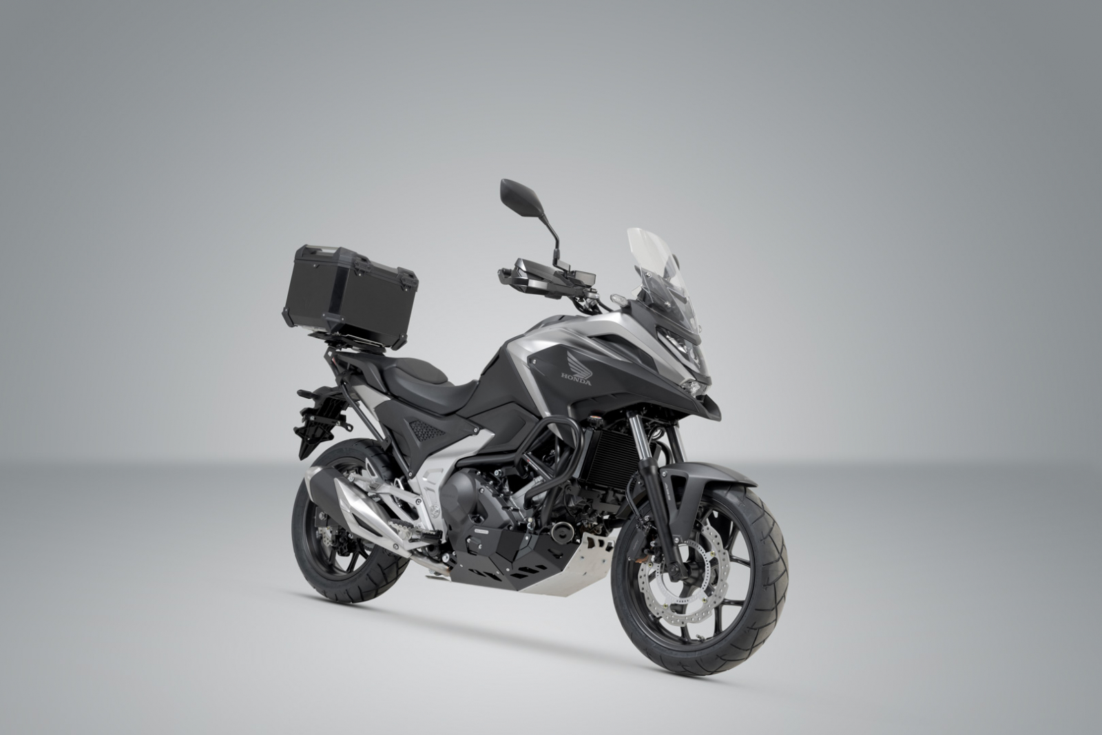 Trax Adv top case sistem. Honda NC750X / XD (20-). Sw-Motech [1]