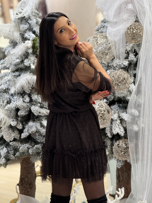 Rochie maro cu perlute aplicate [3]