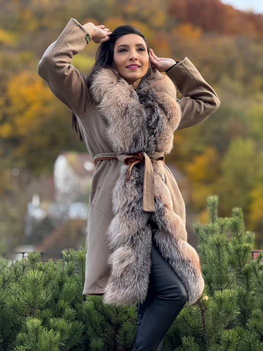 Haina din alpaca cu blana bogata naturala [2]