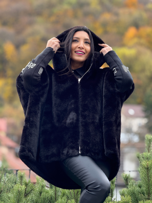 Blana cu dunga rosie si manseta tricotata [6]