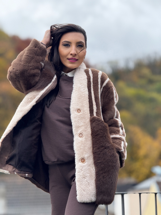 Blanita maro cu dunga bej [5]