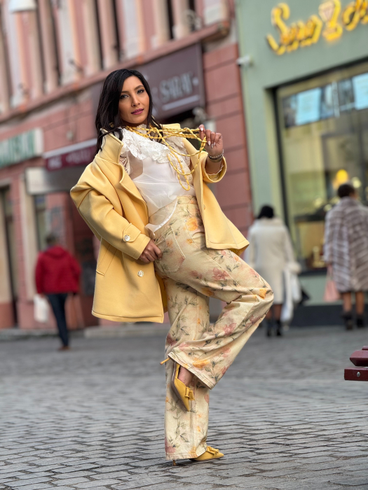 Blugi cu imprimeu floral [3]