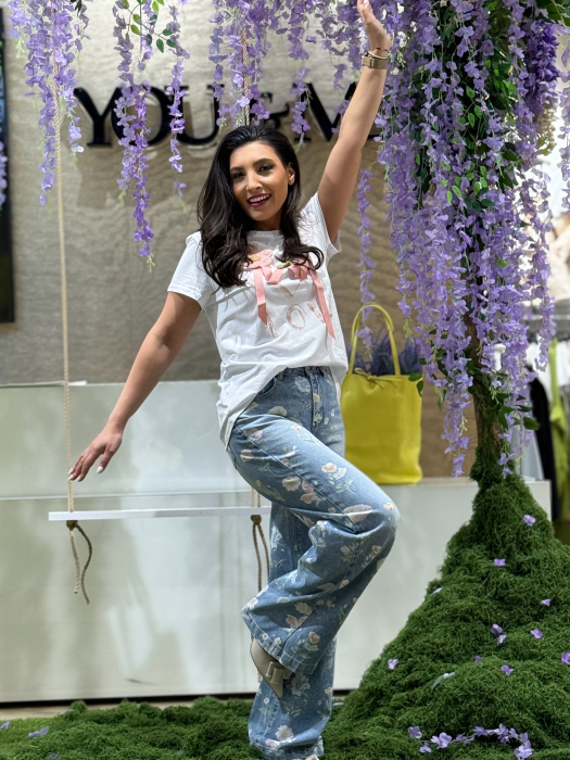 Blugi cu imprimeu floral [5]