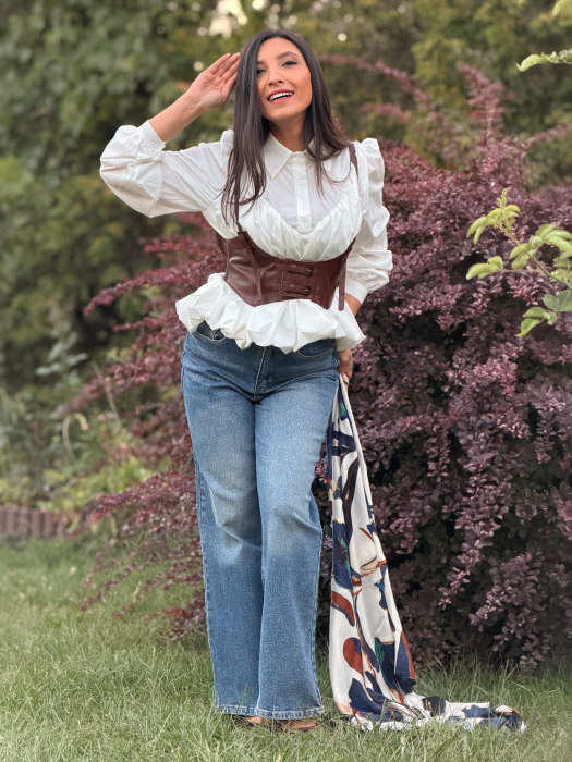 Blugi dama cu pietricele [2]