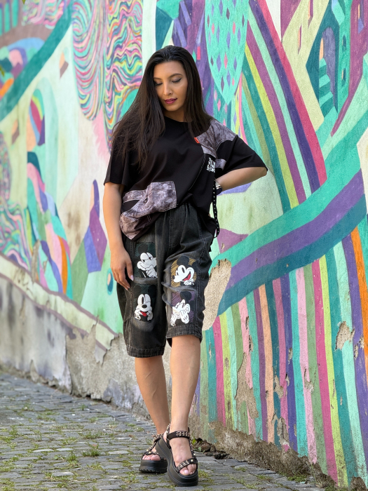 Blugi scurti din denim cu imprimeu Mickey Mouse [3]
