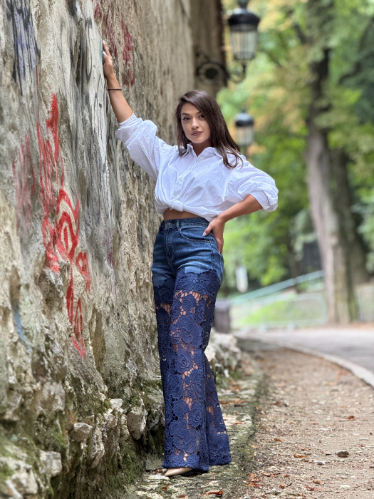 Blugi wide leg din dantela florala [3]