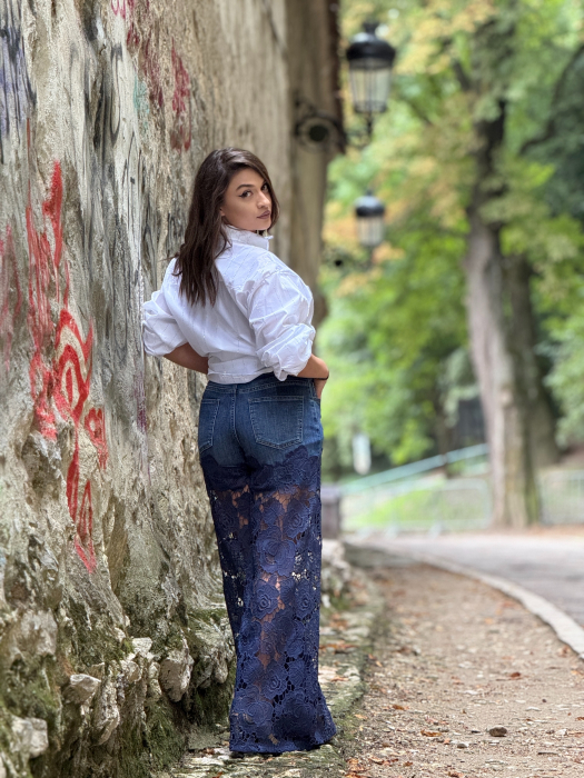 Blugi wide leg din dantela florala [4]
