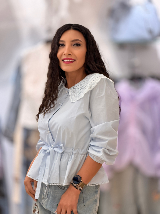 Bluza bleo cu guler brodat [3]