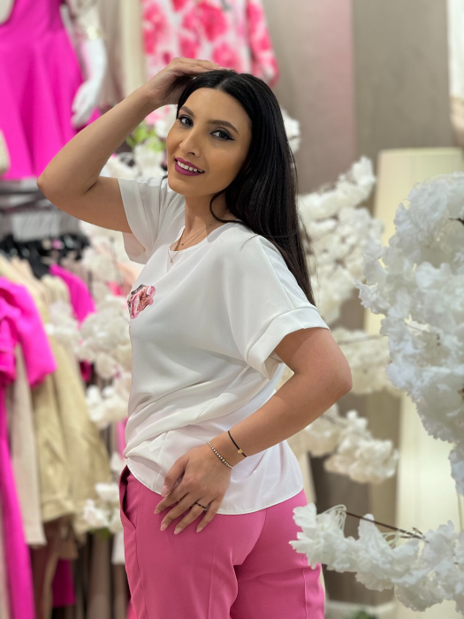 Bluza alba cu imprimeu [5]