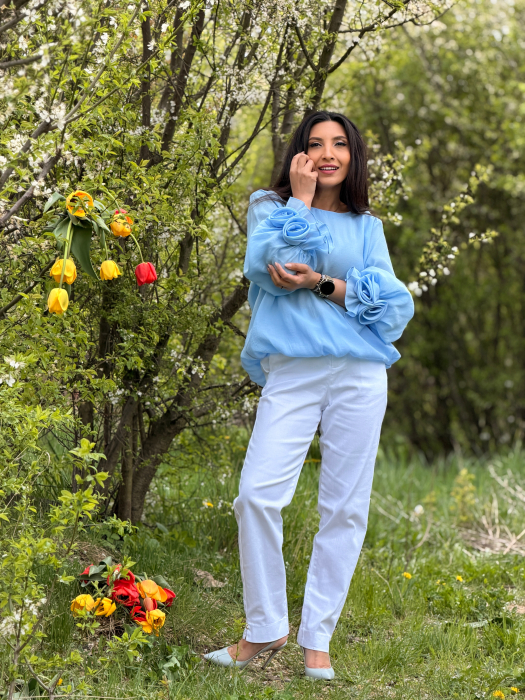 Bluza bleo cu maneci voluminoase [9]