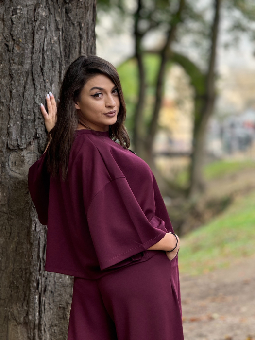 Bluza bordo cu imprimeu ursulet [3]