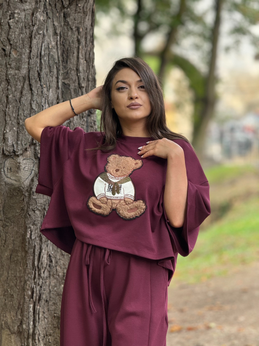 Bluza bordo cu imprimeu ursulet [2]