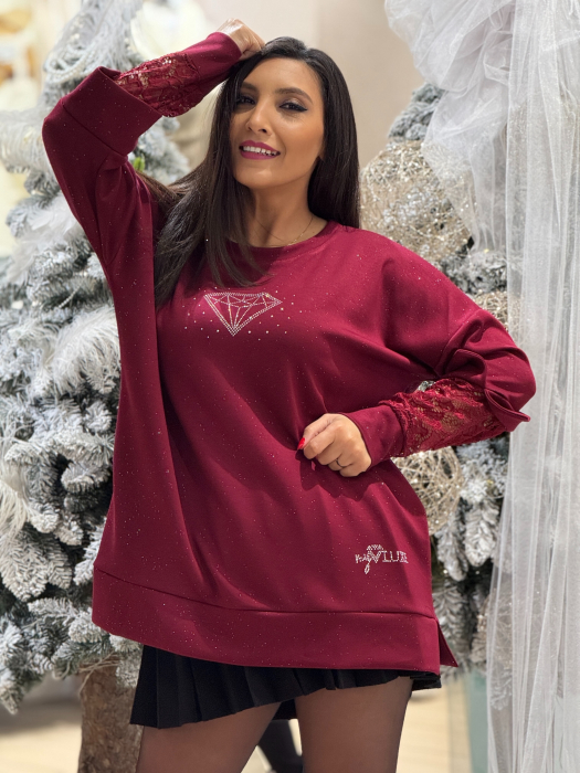 Bluza bordo cu maneca din dantela si imprimeu diamant [4]