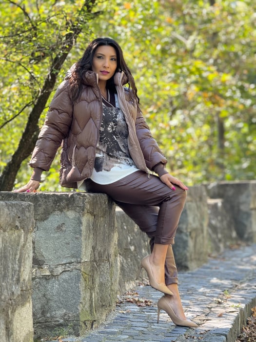 Bluza cu anchior si detaliu floare [7]