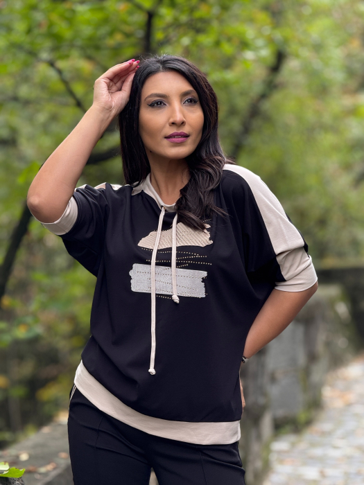 Bluza cu desen abstract [2]