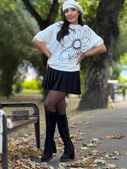 Bluza cu floare [3]