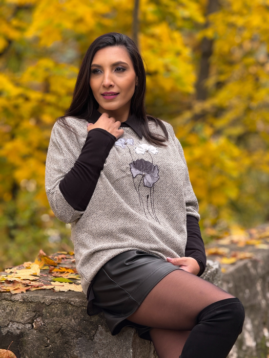 Bluza cu flori gri [5]
