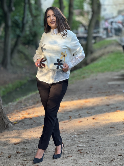 Bluza cu floricele [4]