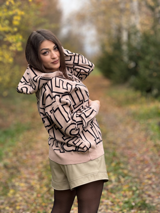 Bluza cu gluga si imprimeu vintage [4]