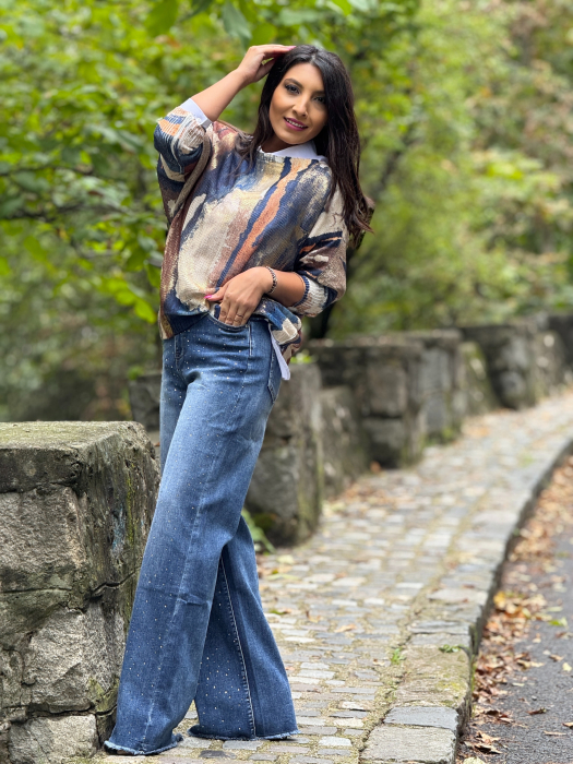 Bluza cu imprimeu abstract [1]