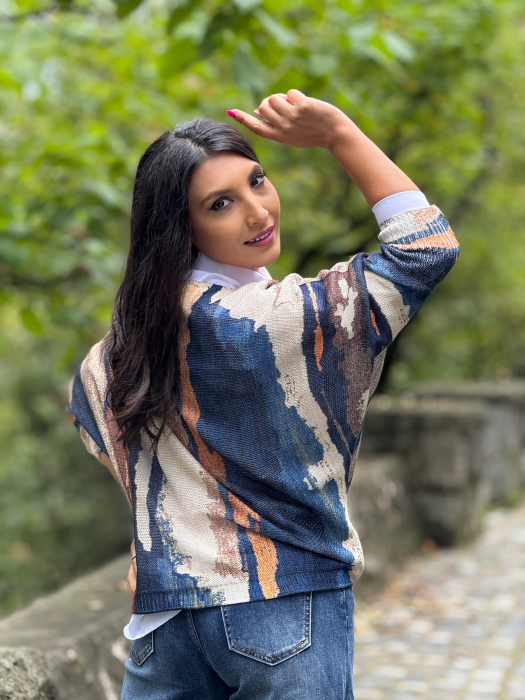 Bluza cu imprimeu abstract [4]
