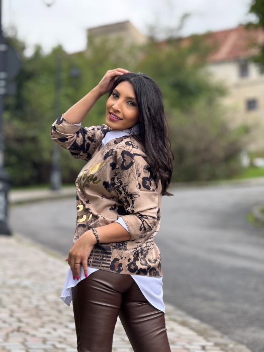 Bluza cu imprimeu inimioare si animal print [4]