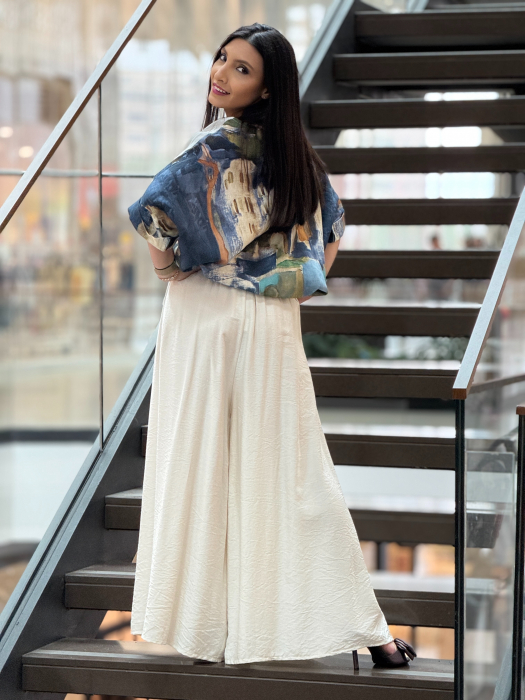 Bluza cu imprimeu pictural [4]