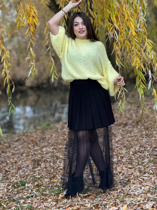 Bluza cu maneca trei sfert buclata [4]