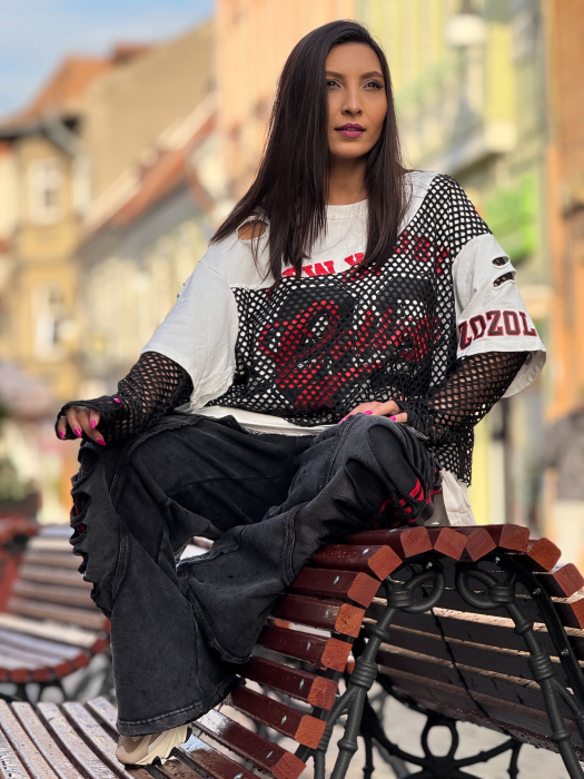 Bluza cu plasa si detaliu rosu [7]