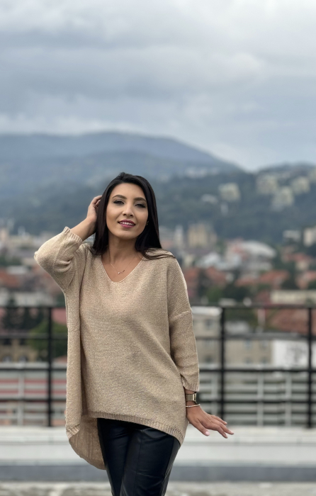 Bluza cu sclipici asimetrica [2]