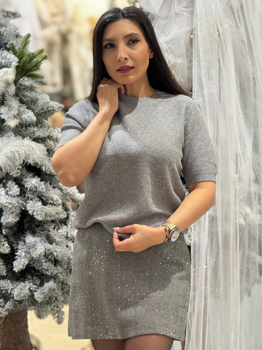 Bluza cu sclipici si maneca scurta [2]