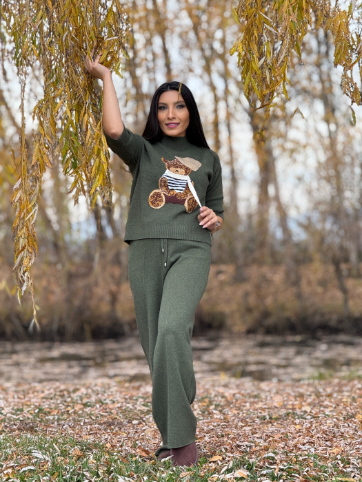 Bluza cu ursulet [5]