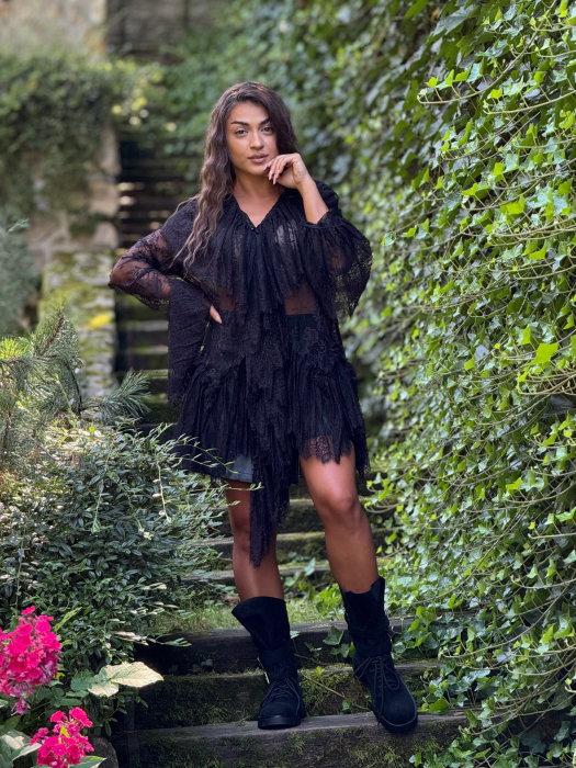 Bluza din dantela cu colturi [2]