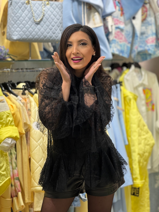 Bluza din dantela cu maneca clopot [2]