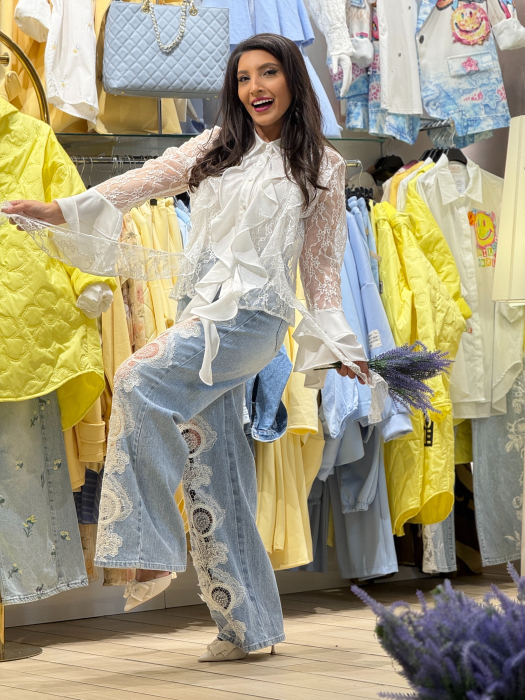 Bluza din dantela cu volanase eleganta [3]