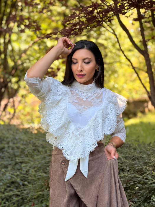 Bluza din dantela cu volane si cordon in talie [3]